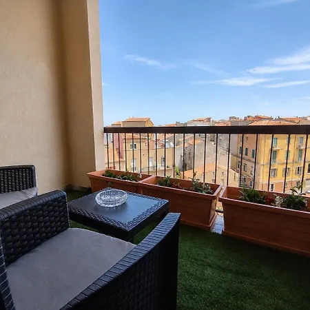 Appartamento Panorama Penthouse In The Center Of *
